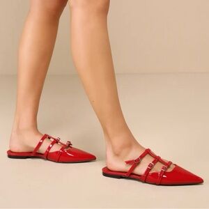 Shatter Red Patent Pointed-Toe Buckle Ballet Mule
Flats 9 NWOT Never worn.